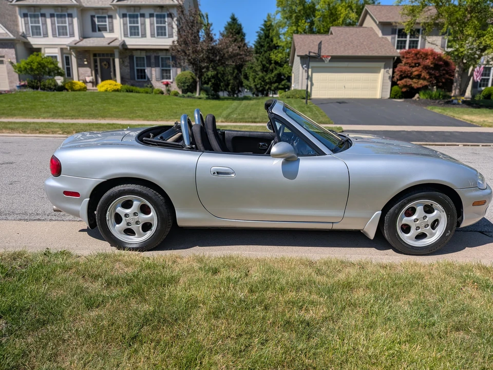 2000 Mazda NB MX-5 Miata - Image 12 of 31
