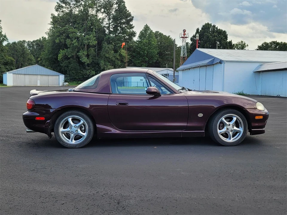 2000 Mazda NB MX-5 Miata - Image 12 of 18