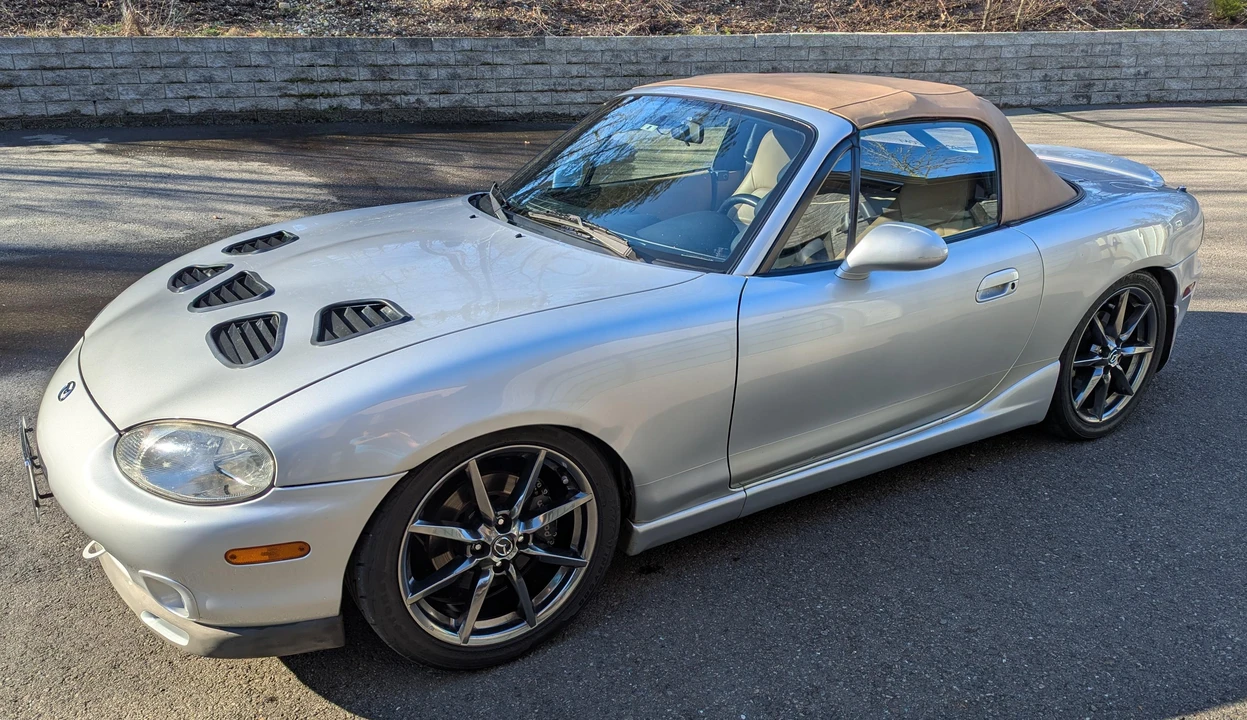 2000 Mazda NB MX-5 Miata - Image 15 of 31