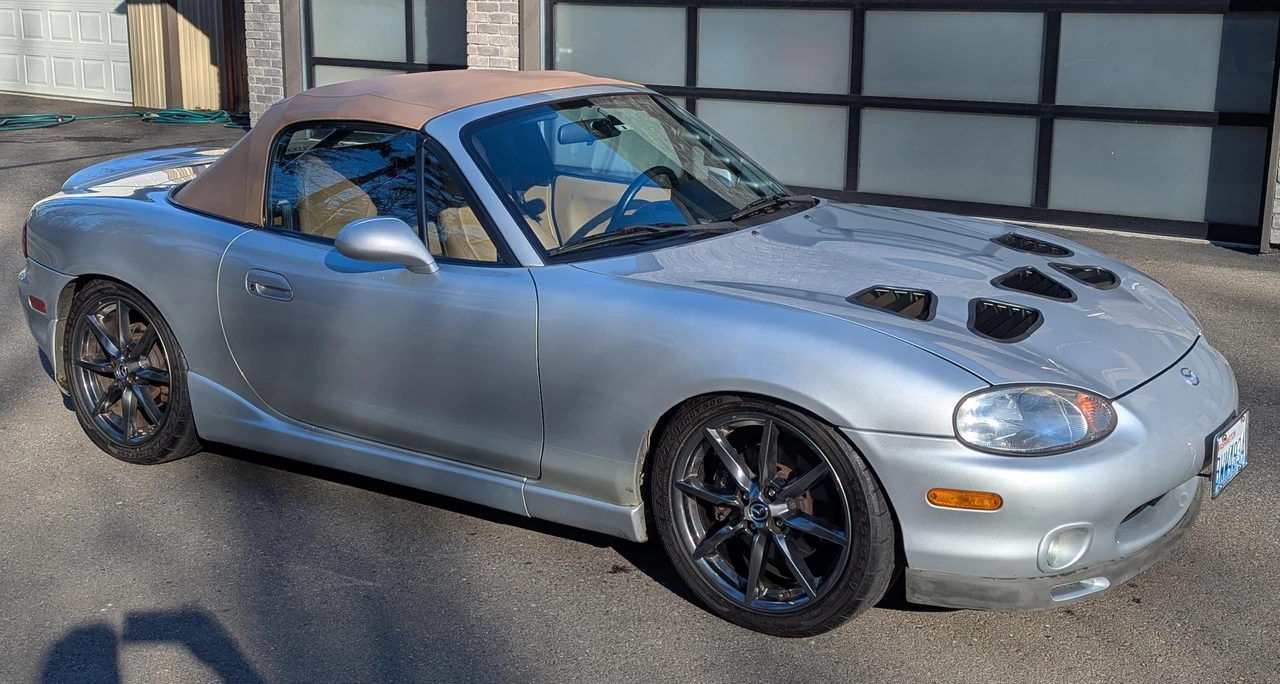 2000 Mazda NB MX-5 Miata - Image 21 of 31