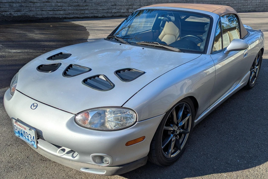 2000 Mazda NB MX-5 Miata - Image 14 of 31