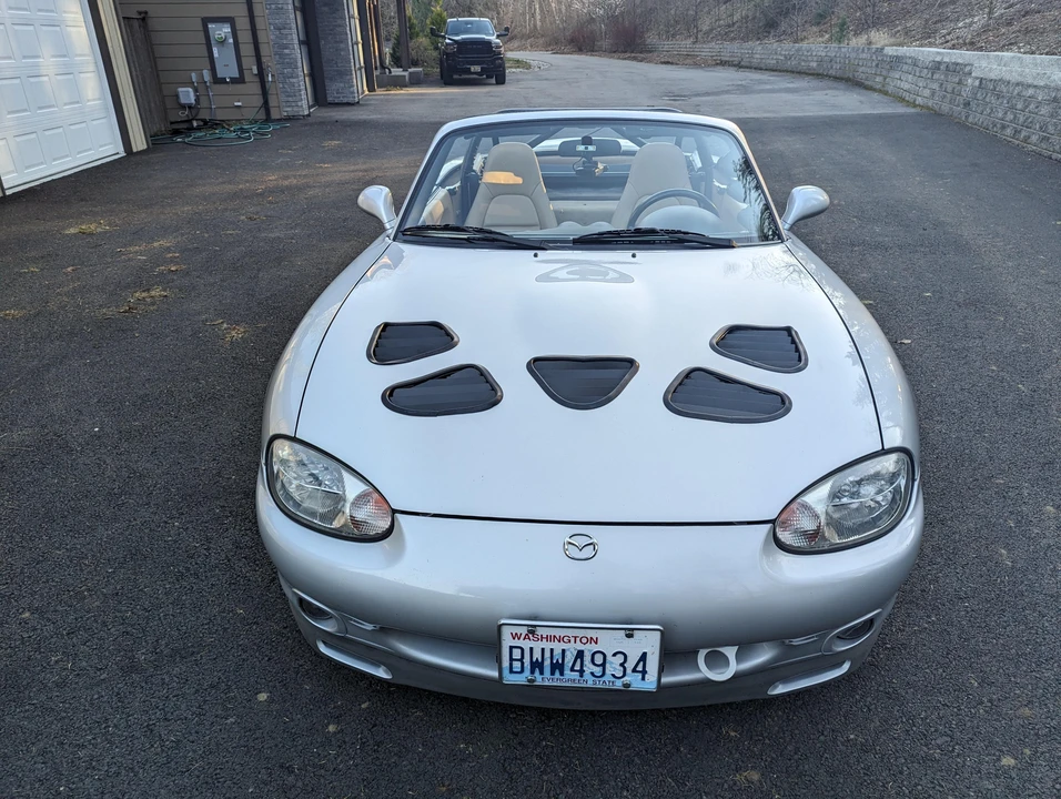 2000 Mazda NB MX-5 Miata - Image 6 of 31
