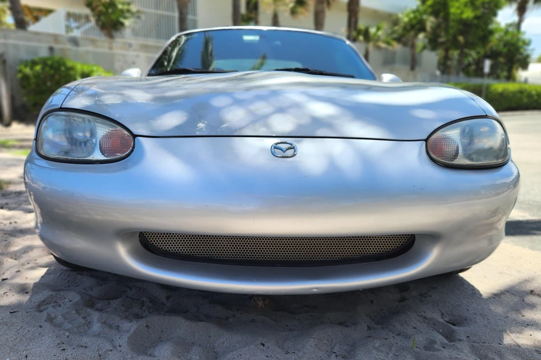 2000 Mazda NB MX-5 Miata - Image 2 of 31