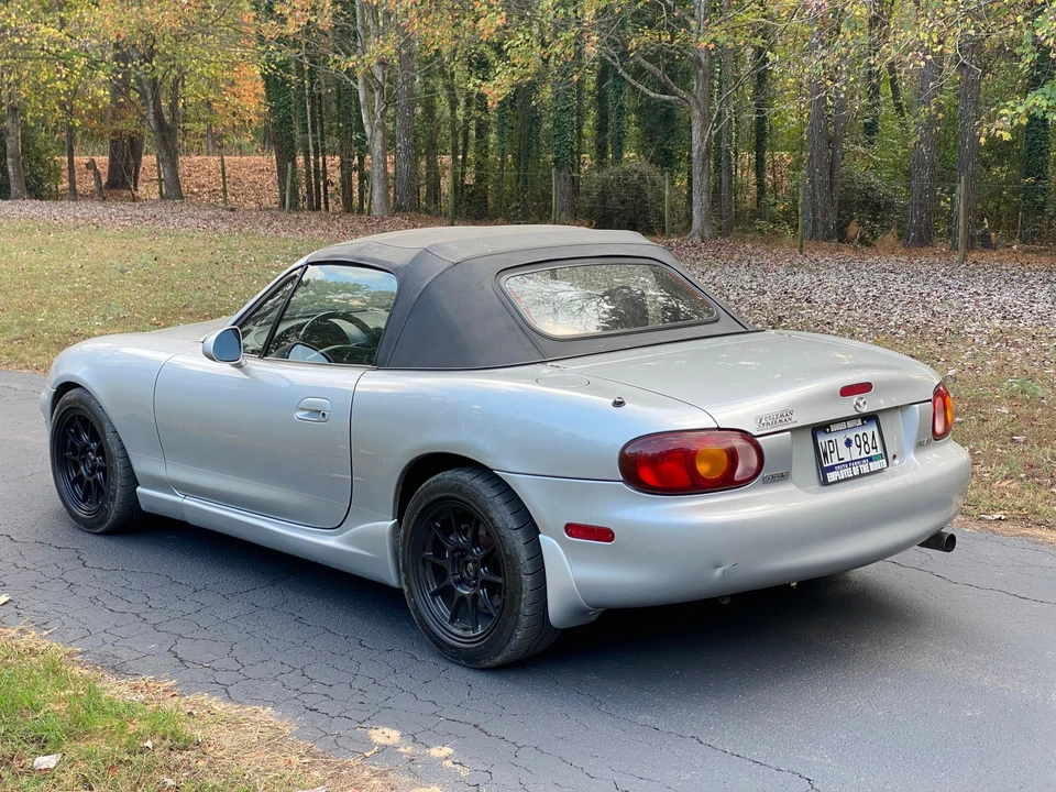 2000 Mazda NB MX-5 Miata - Image 15 of 31
