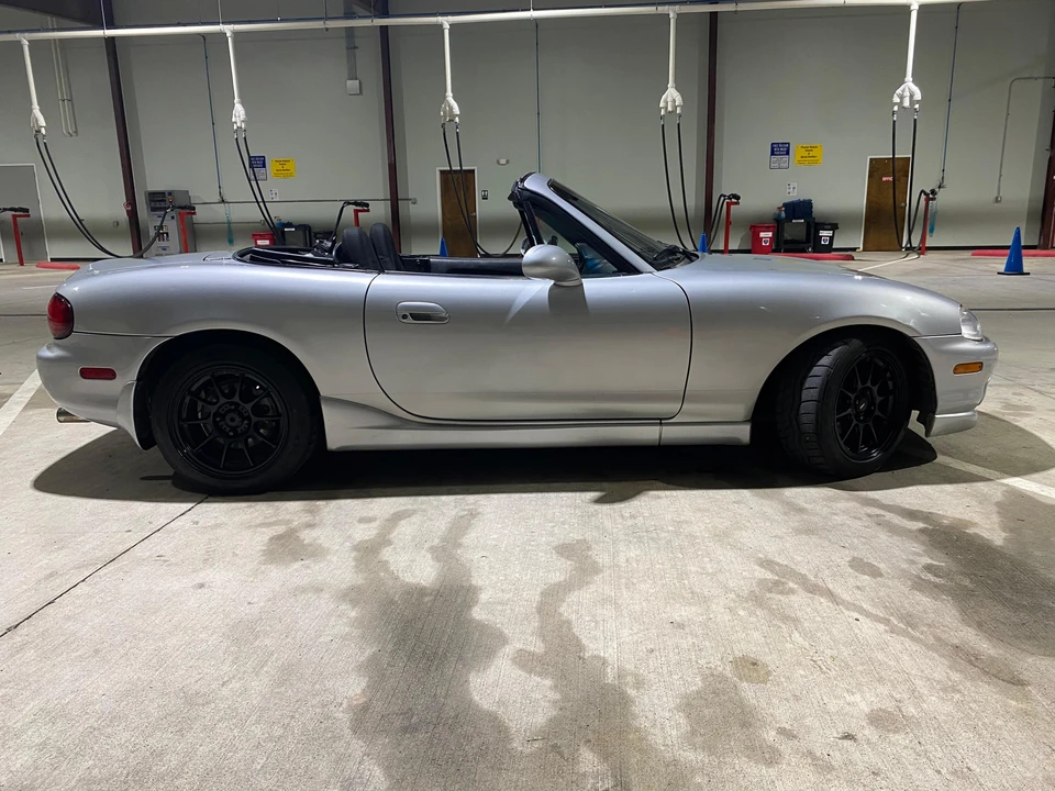 2000 Mazda NB MX-5 Miata - Image 27 of 31