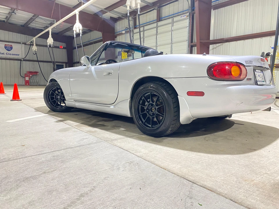 2000 Mazda NB MX-5 Miata - Image 25 of 31