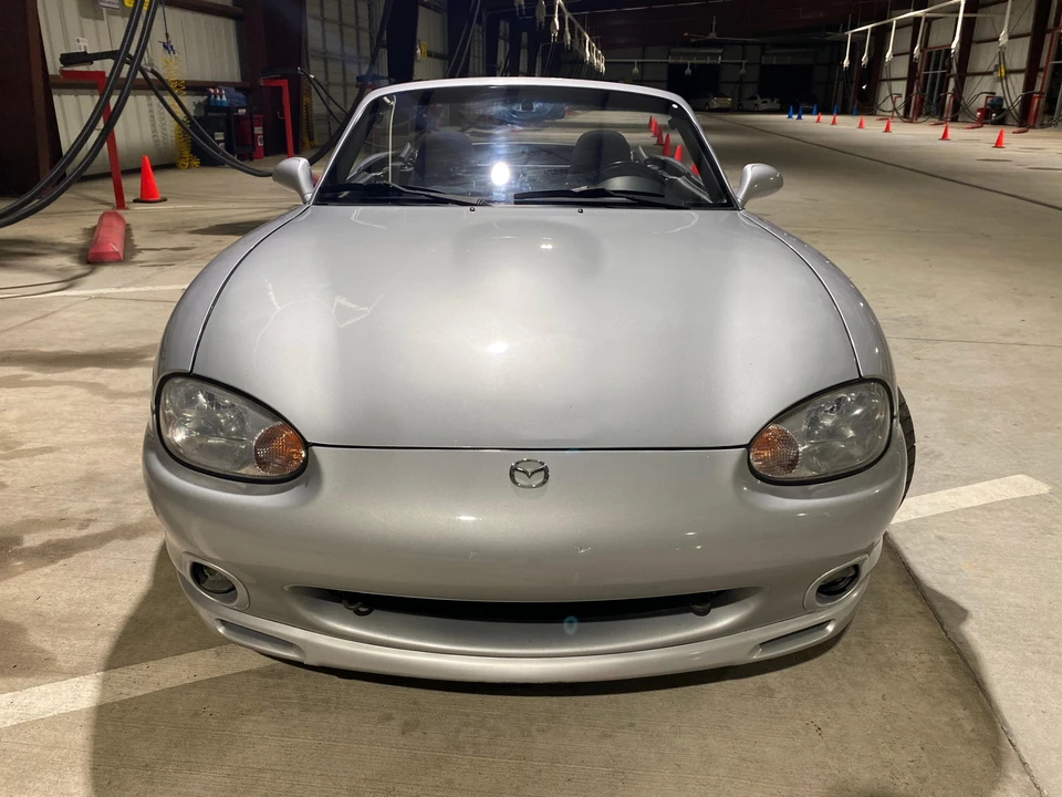 2000 Mazda NB MX-5 Miata - Image 21 of 31