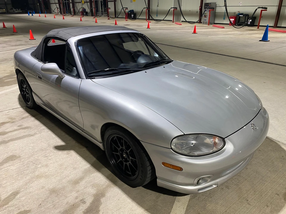 2000 Mazda NB MX-5 Miata - Image 29 of 31