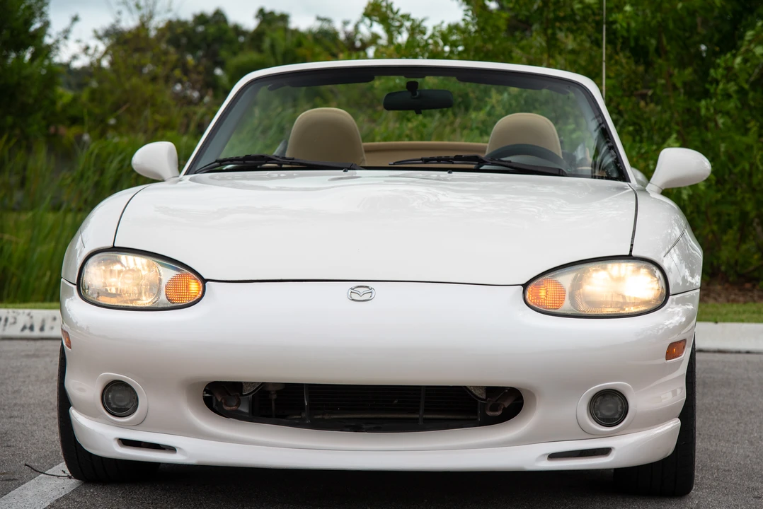 2000 Mazda NB MX-5 Miata - Image 8 of 31