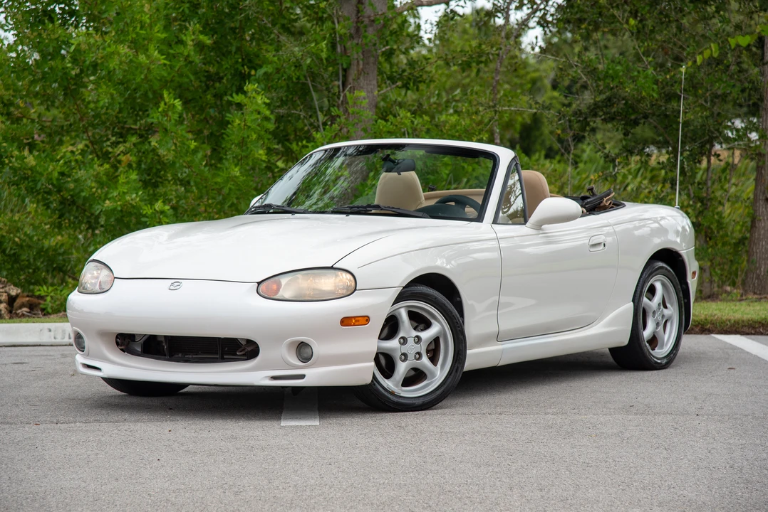 2000 Mazda NB MX-5 Miata - Image 14 of 31