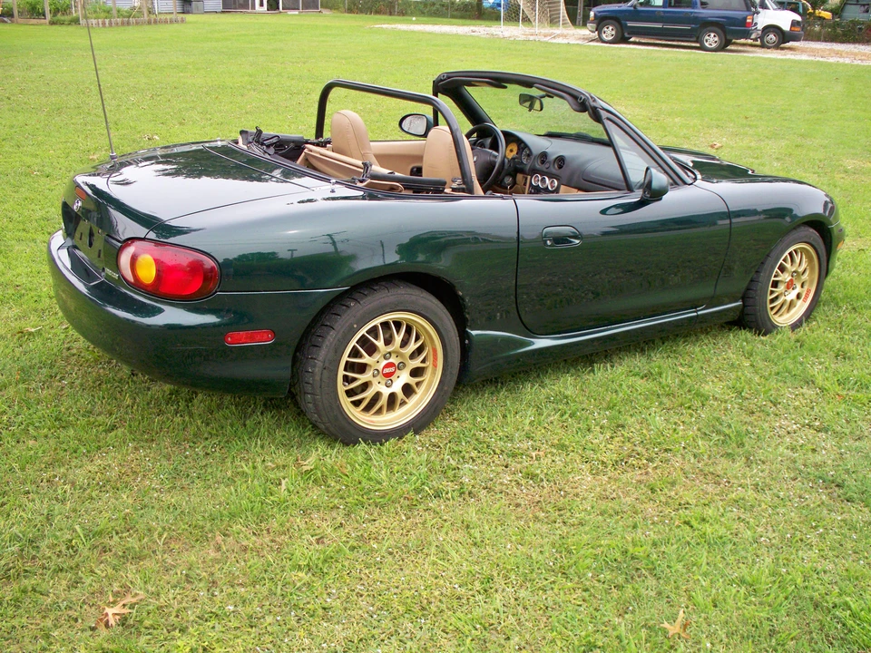 2000 Mazda NB MX-5 Miata - Image 21 of 31