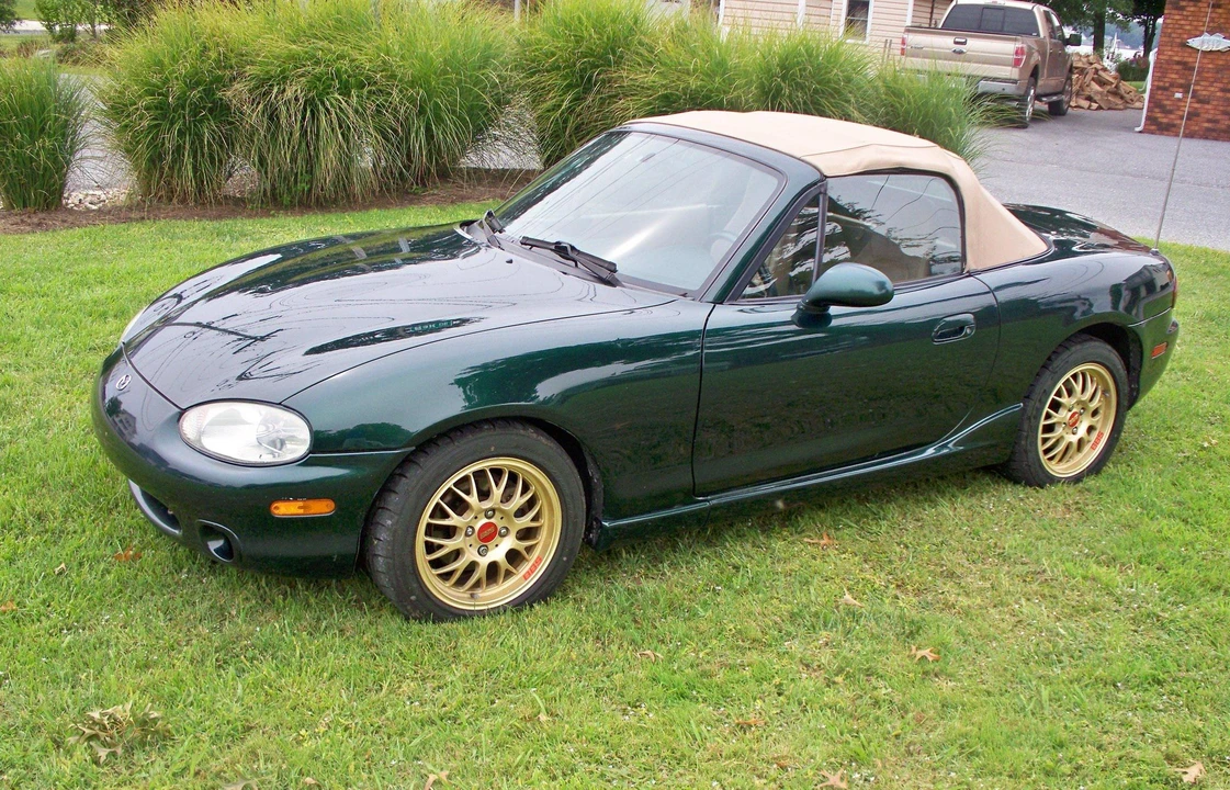 2000 Mazda NB MX-5 Miata - Image 11 of 31