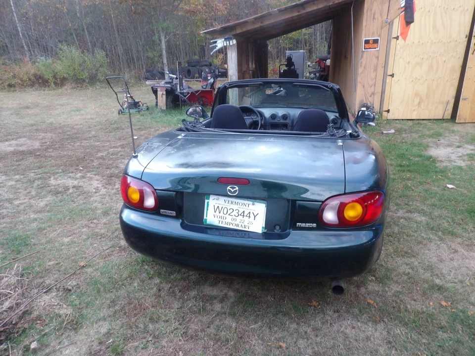 2000 Mazda NB MX-5 Miata - Image 9 of 12
