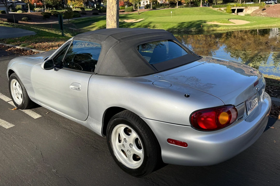 2000 Mazda NB MX-5 Miata - Image 4 of 31