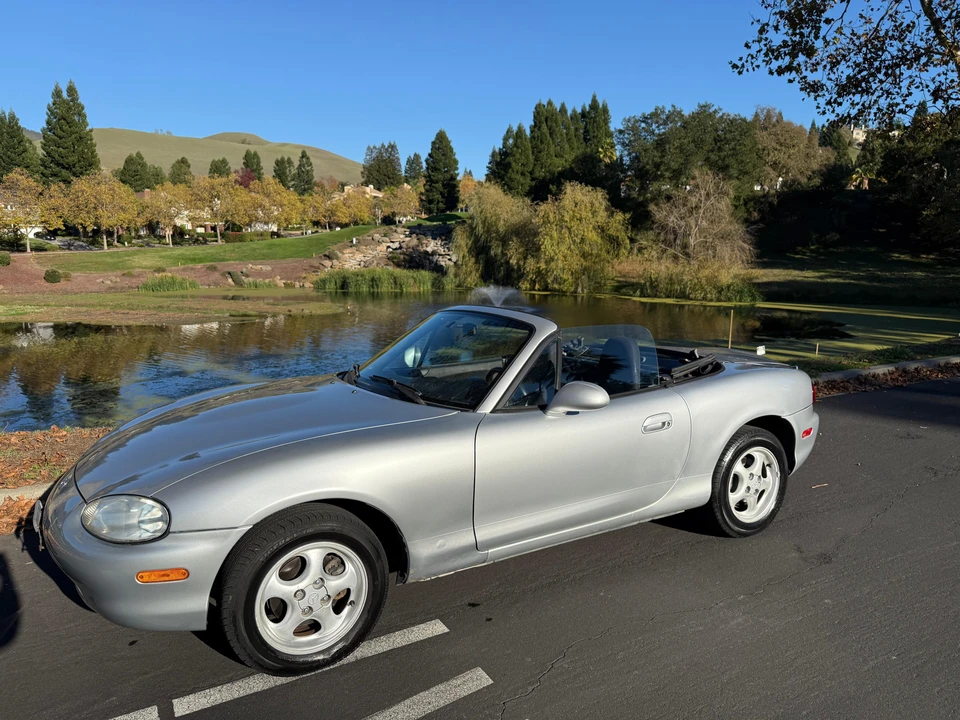 2000 Mazda NB MX-5 Miata - Image 6 of 31