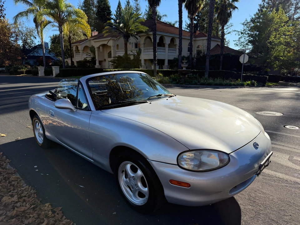 2000 Mazda NB MX-5 Miata - Image 10 of 31