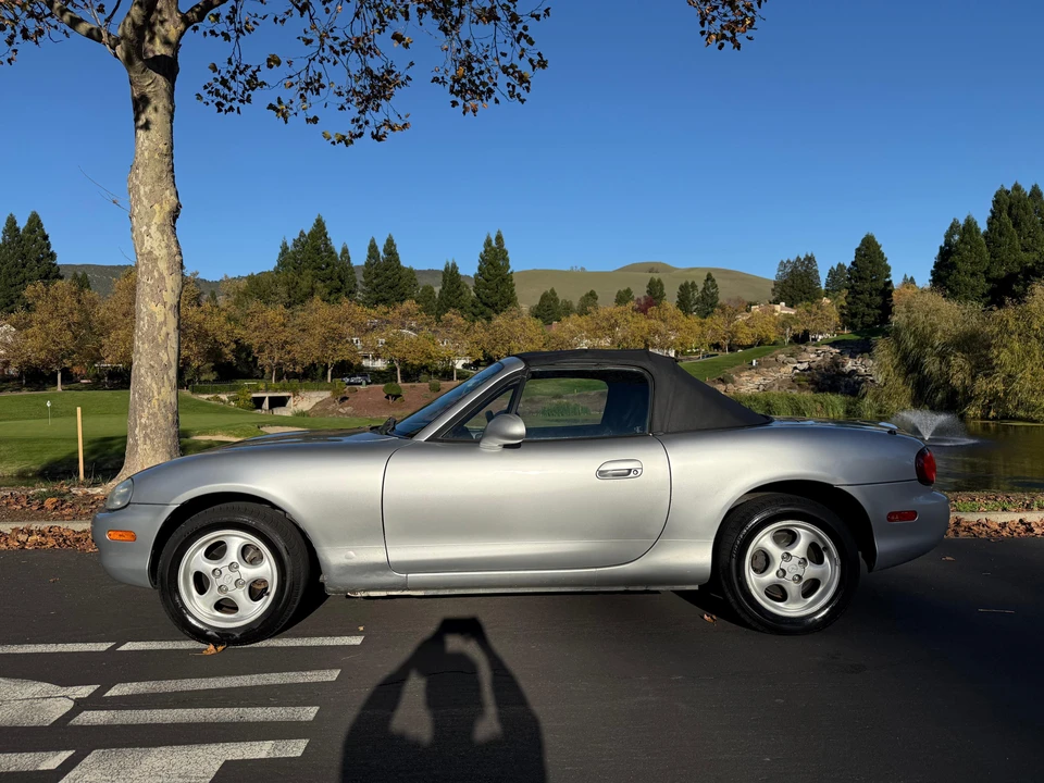 2000 Mazda NB MX-5 Miata - Image 7 of 31