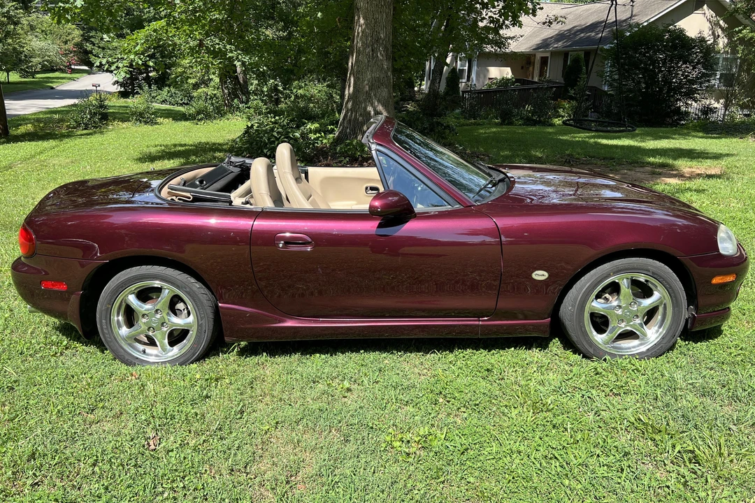 2000 Mazda NB MX-5 Miata - Image 3 of 31