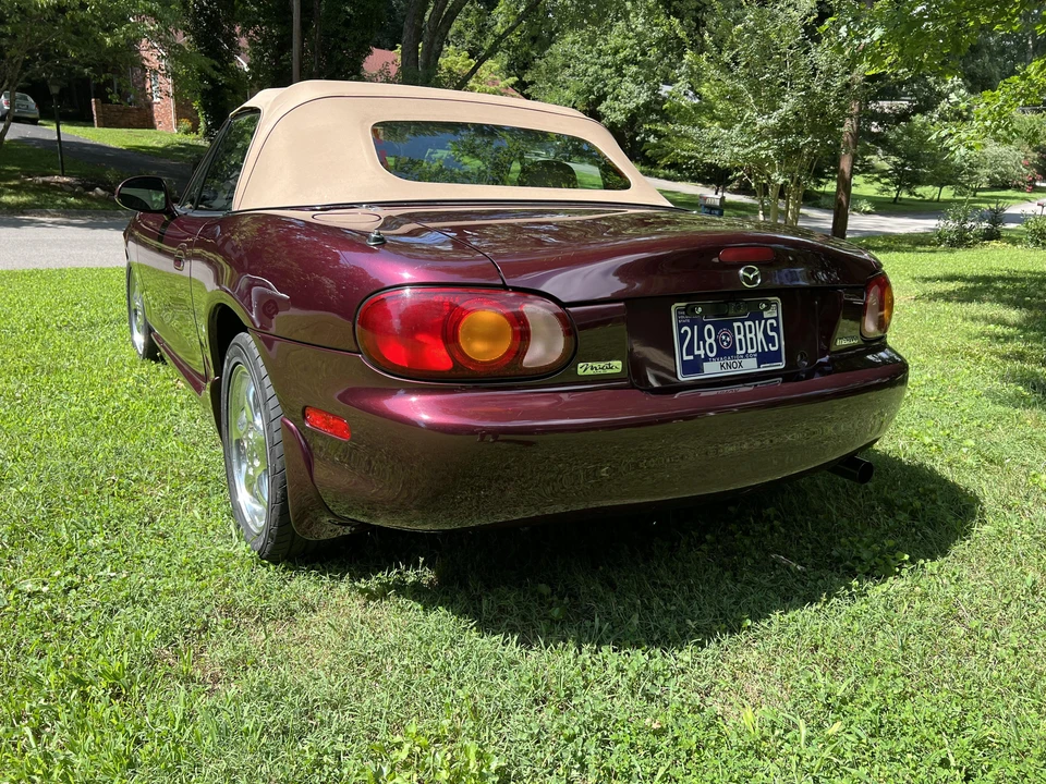 2000 Mazda NB MX-5 Miata - Image 18 of 31