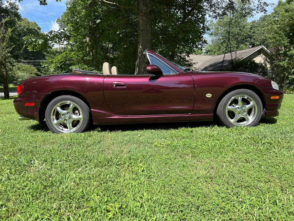 2000 Mazda NB MX-5 Miata - Image 9 of 31