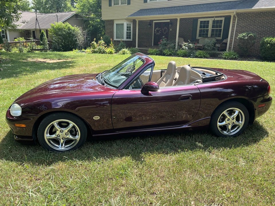 2000 Mazda NB MX-5 Miata - Image 7 of 31