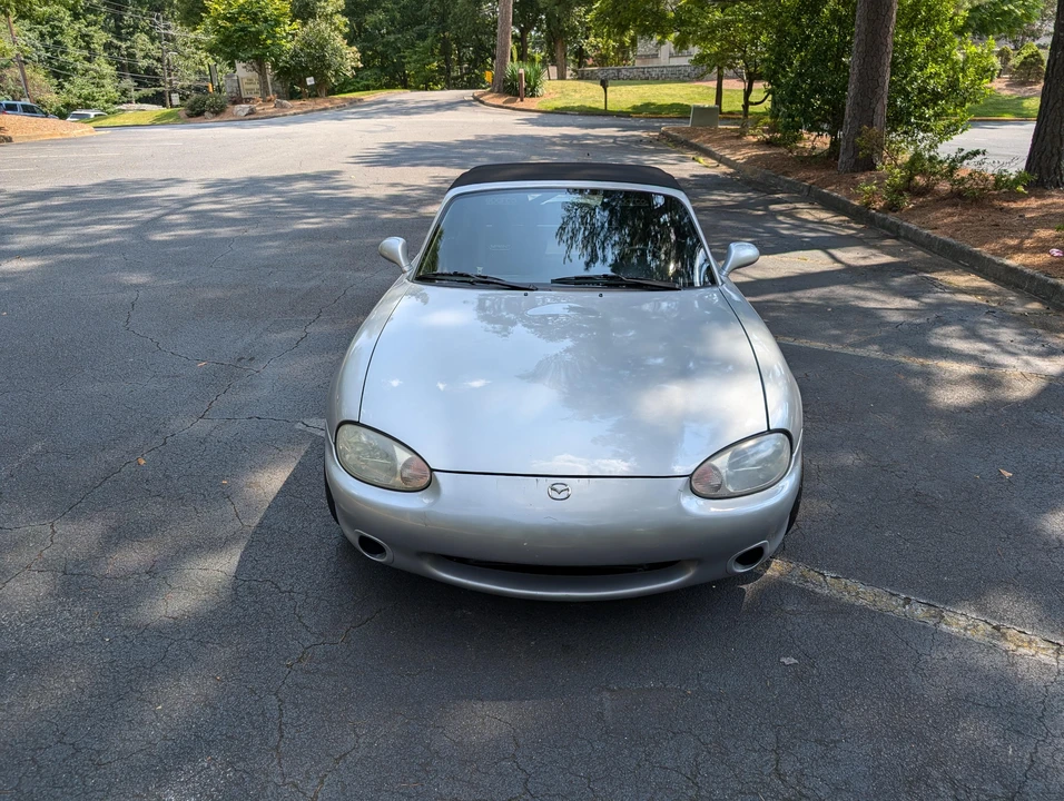 2000 Mazda NB MX-5 Miata - Image 11 of 31