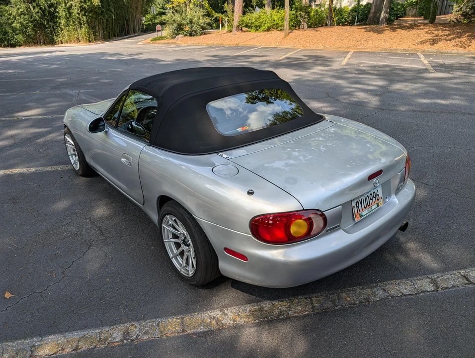 2000 Mazda NB MX-5 Miata - Image 20 of 31