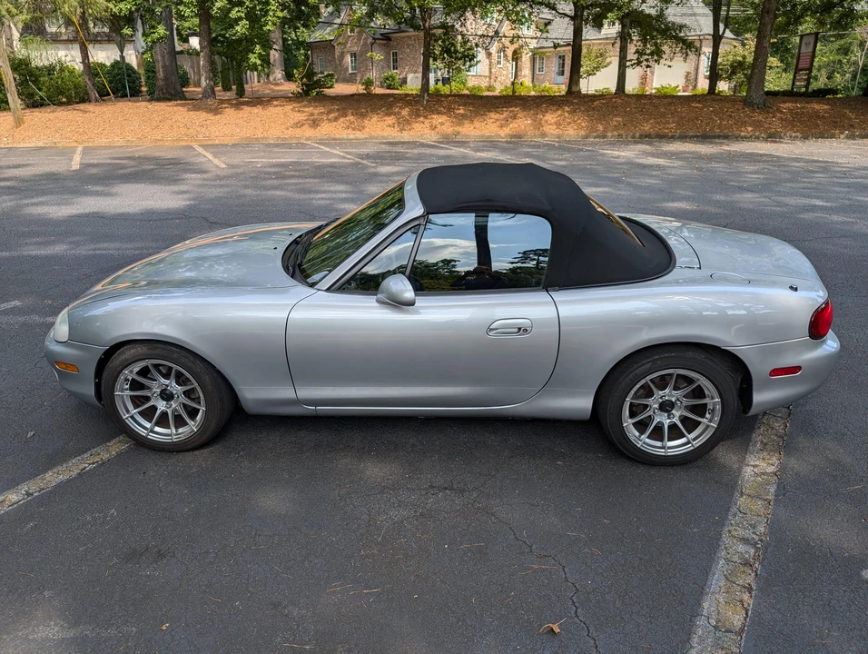 2000 Mazda NB MX-5 Miata - Image 16 of 31