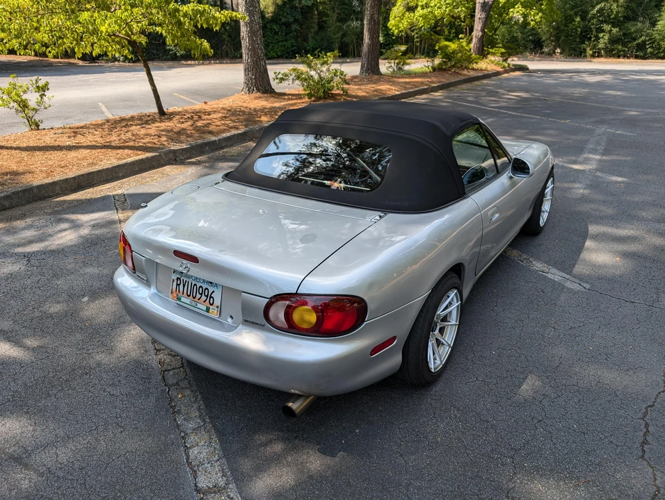 2000 Mazda NB MX-5 Miata - Image 25 of 31