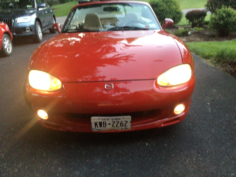2000 Mazda NB MX-5 Miata - Image 25 of 31