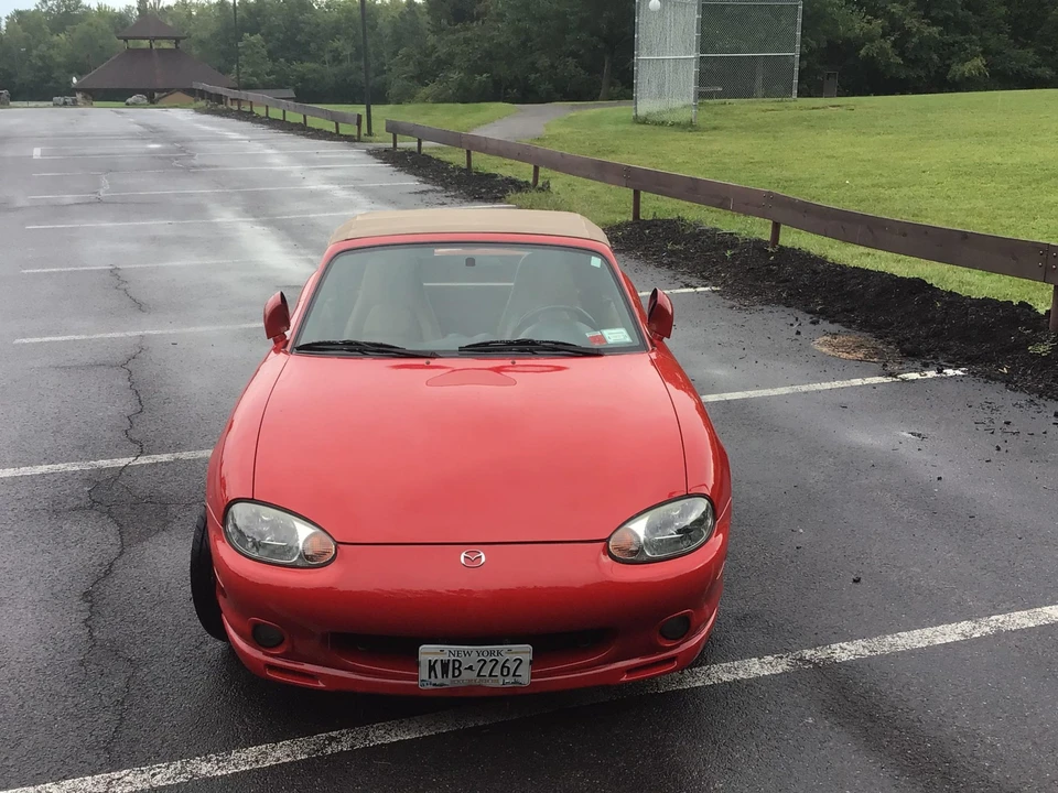 2000 Mazda NB MX-5 Miata - Image 14 of 31