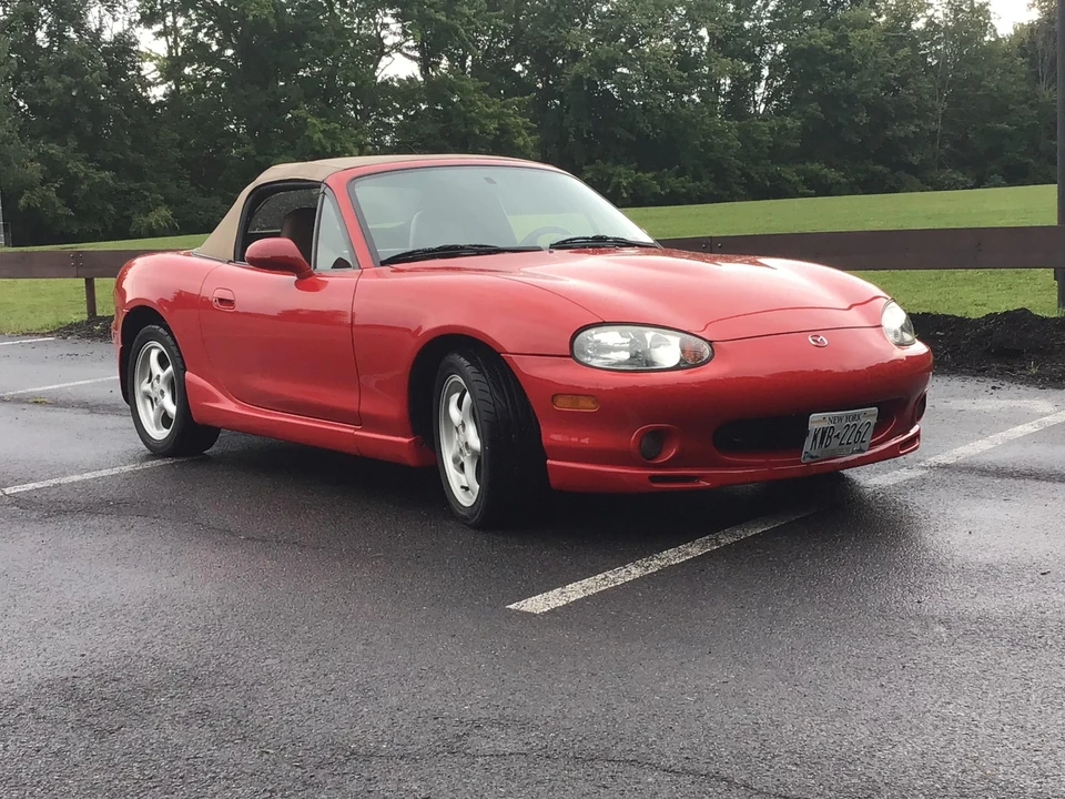 2000 Mazda NB MX-5 Miata - Image 13 of 31