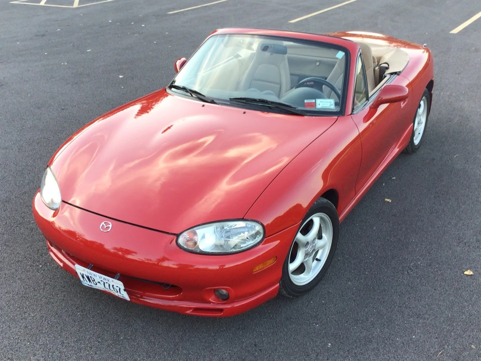 2000 Mazda NB MX-5 Miata - Image 16 of 31