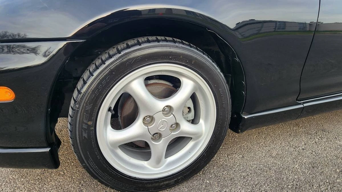 2000 Mazda NB MX-5 Miata - Image 6 of 23