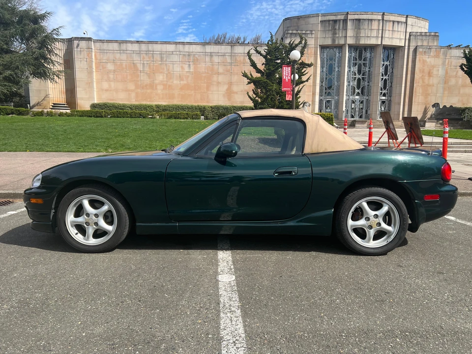 2000 Mazda NB MX-5 Miata - Image 24 of 31