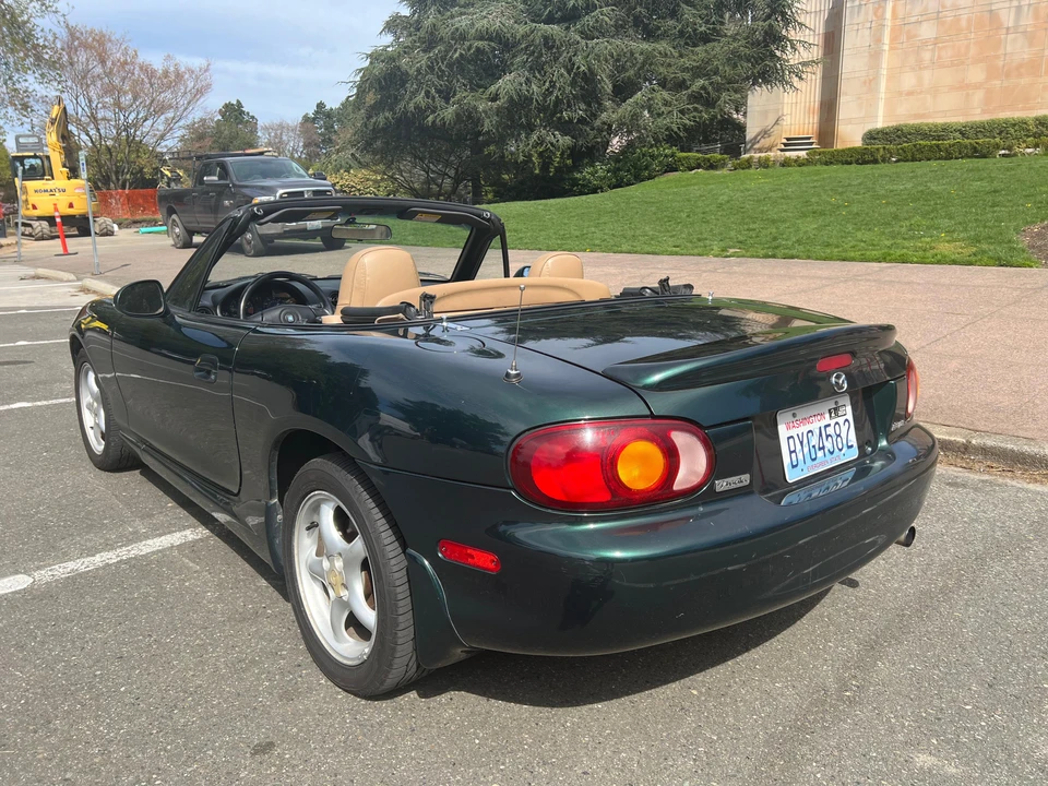 2000 Mazda NB MX-5 Miata - Image 11 of 31