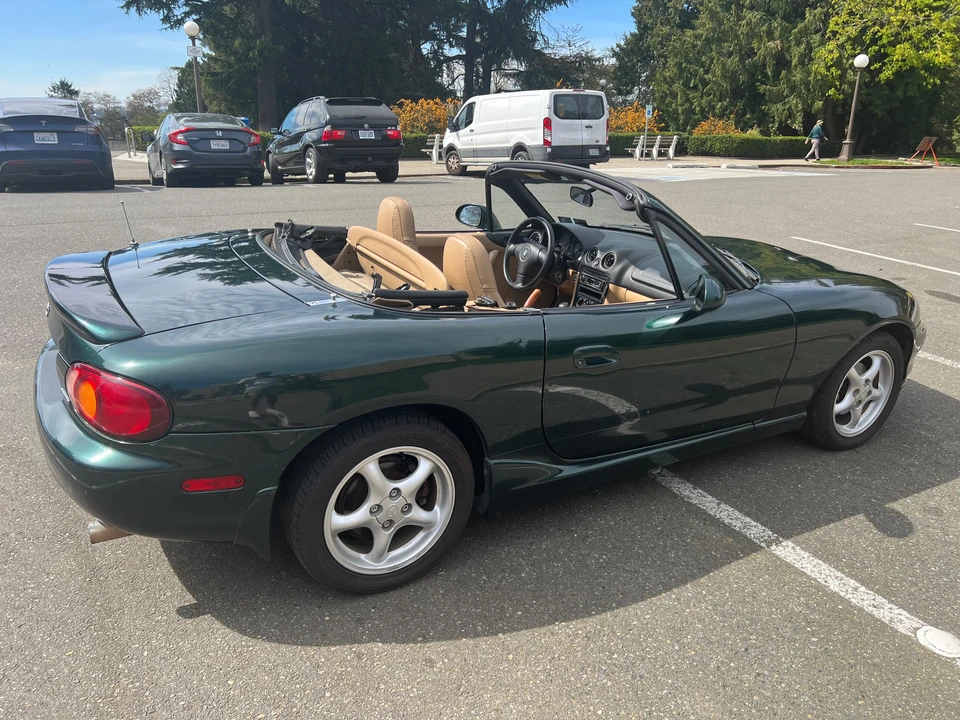 2000 Mazda NB MX-5 Miata - Image 17 of 31