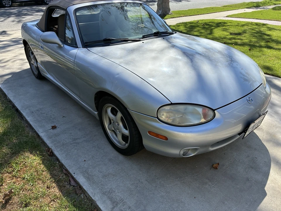 2000 Mazda NB MX-5 Miata - Image 9 of 31