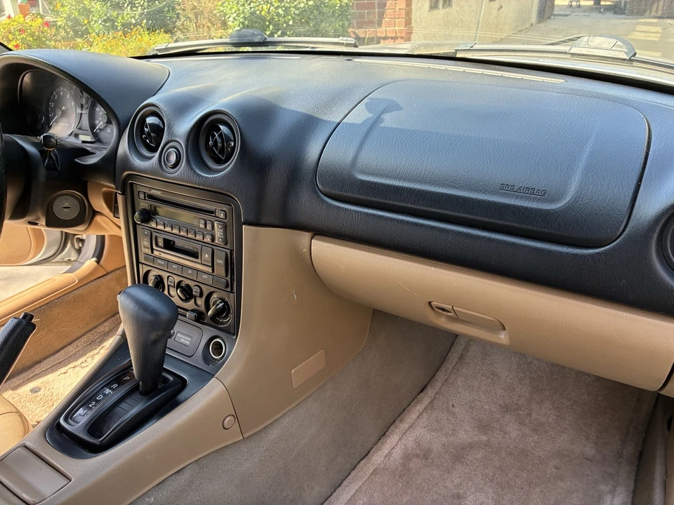 2000 Mazda NB MX-5 Miata - Image 23 of 31