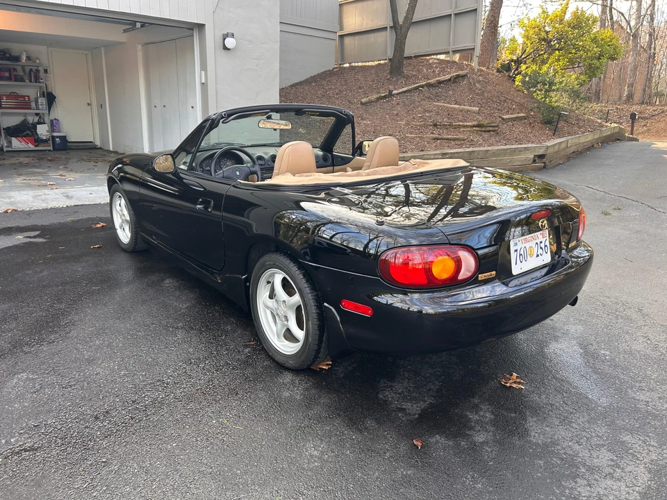 2000 Mazda NB MX-5 Miata - Image 13 of 31