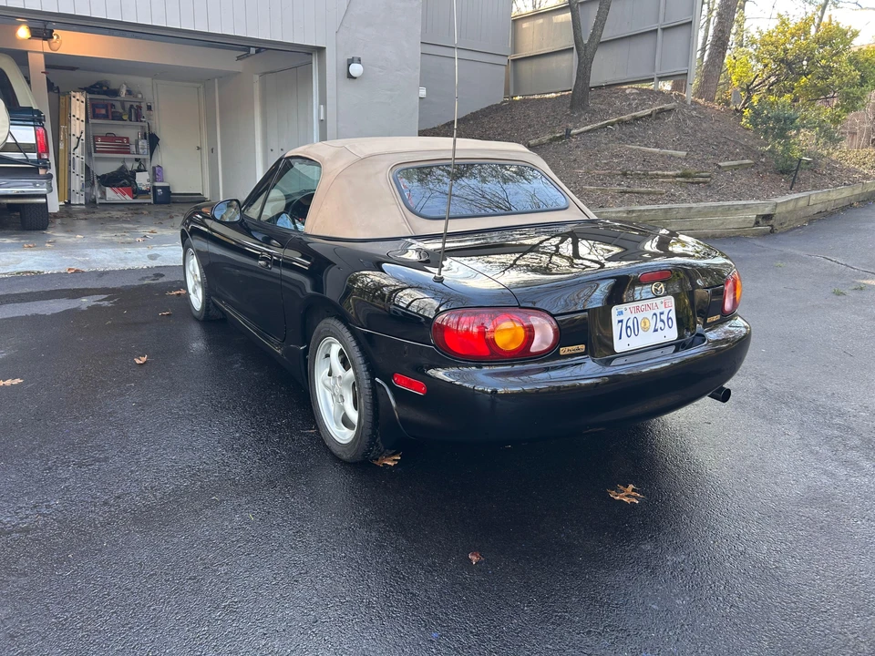 2000 Mazda NB MX-5 Miata - Image 26 of 31