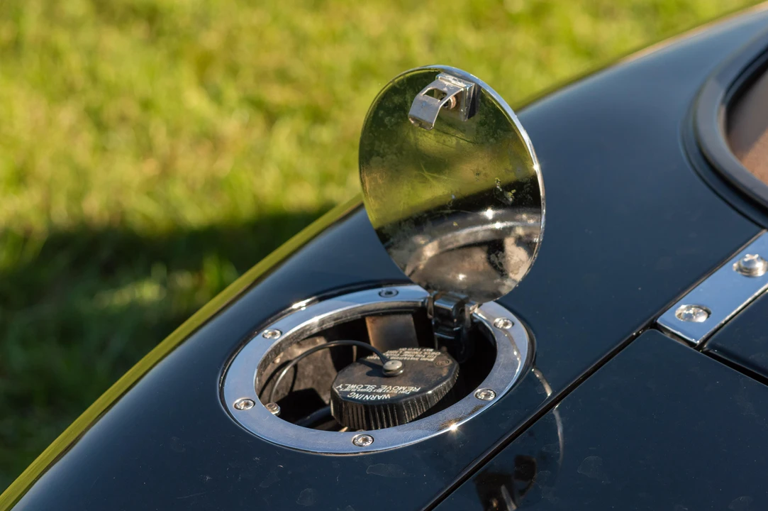 2000 Mazda NB MX-5 Miata - Image 26 of 31