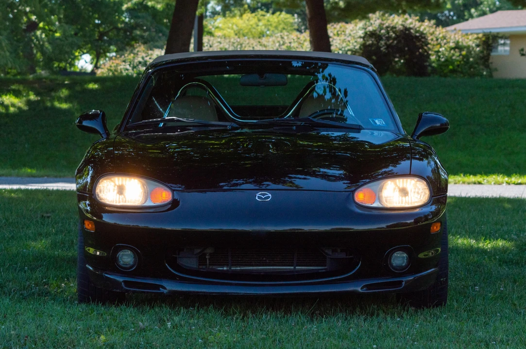 2000 Mazda NB MX-5 Miata - Image 13 of 31
