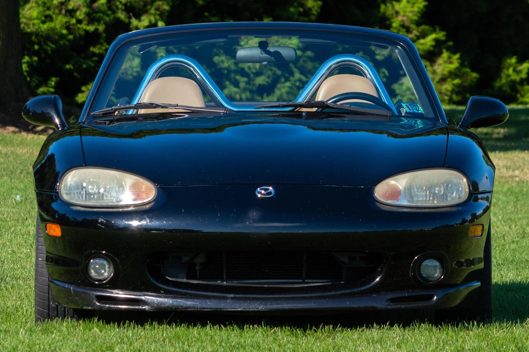 2000 Mazda NB MX-5 Miata - Image 2 of 31