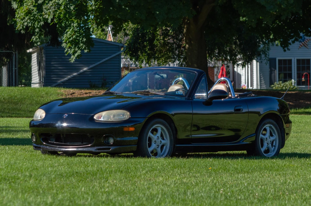 2000 Mazda NB MX-5 Miata - Image 6 of 31