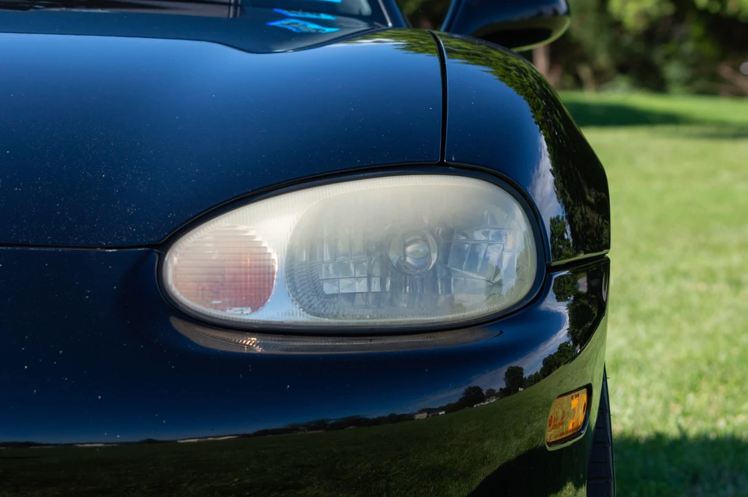 2000 Mazda NB MX-5 Miata - Image 21 of 31