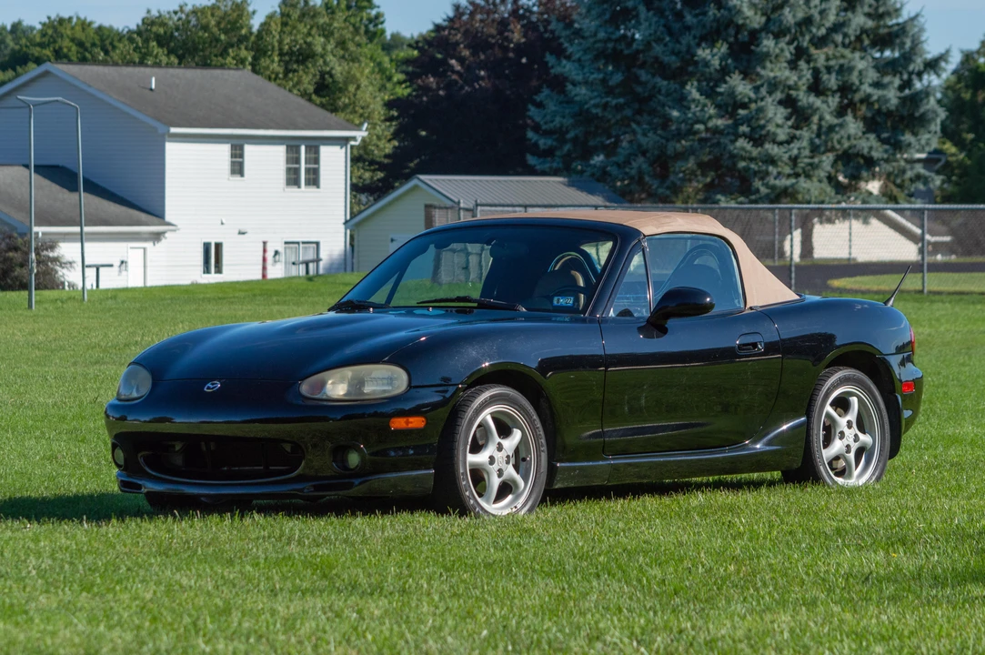 2000 Mazda NB MX-5 Miata - Image 15 of 31