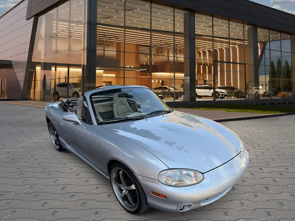 2000 Mazda NB MX-5 Miata - Image 5 of 23
