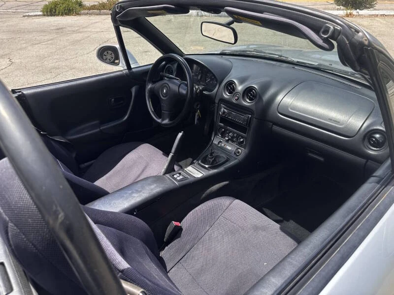 2000 Mazda NB MX-5 Miata - Image 15 of 15