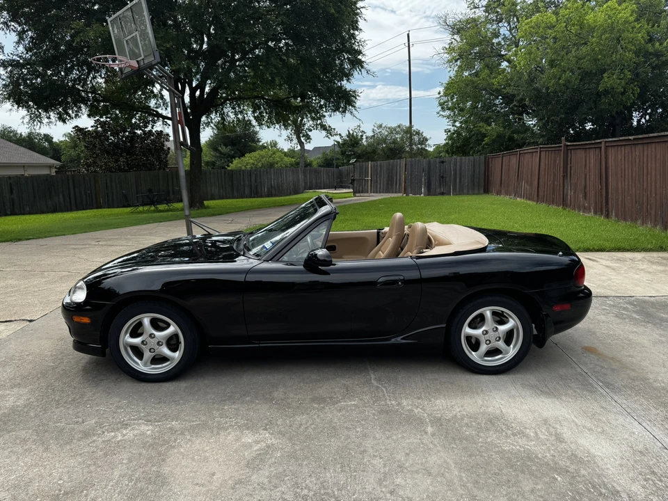 2000 Mazda NB MX-5 Miata - Image 8 of 31